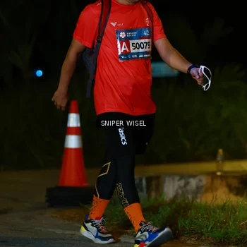 Runner Photo 8430748