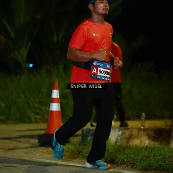 Runner Photo 8430756