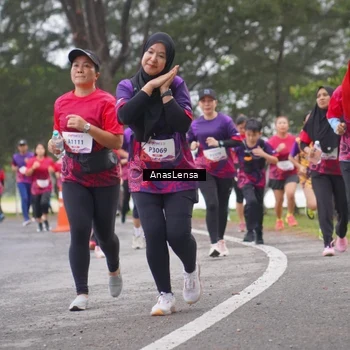 Runner Photo 8430761