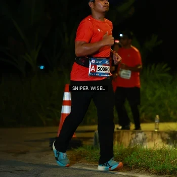 Runner Photo 8430762