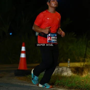 Runner Photo 8430763