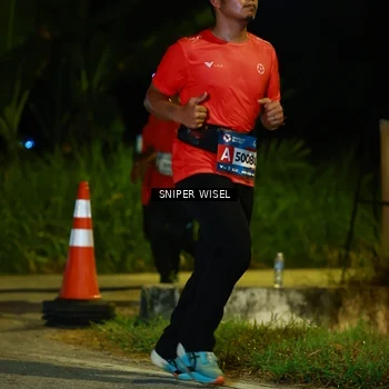 Runner Photo 8430766