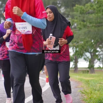 Runner Photo 8430795