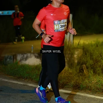 Runner Photo 8430797