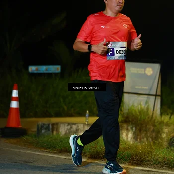 Runner Photo 8430860