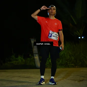 Runner Photo 8430900