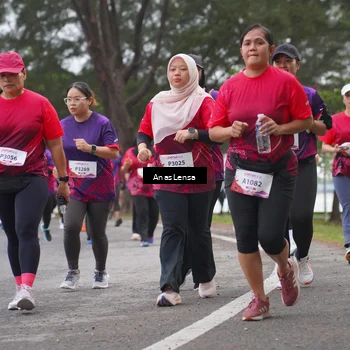 Runner Photo 8430912