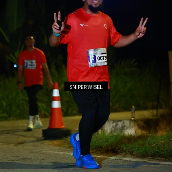 Runner Photo 8430915