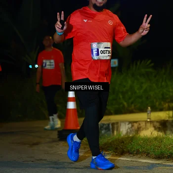 Runner Photo 8430921