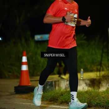Runner Photo 8430922
