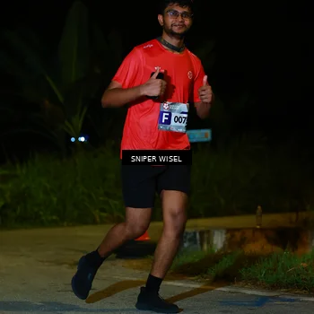 Runner Photo 8430954
