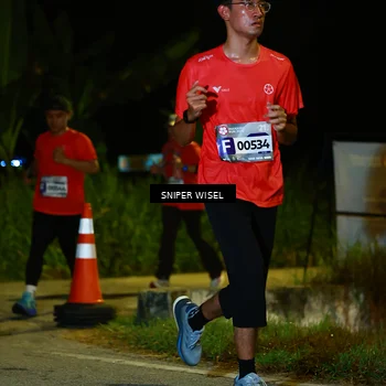 Runner Photo 8430955