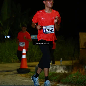 Runner Photo 8430958