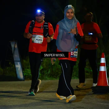 Runner Photo 8430999