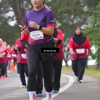 Runner Photo 8431003