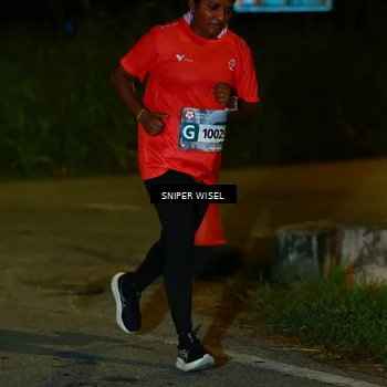 Runner Photo 8431024