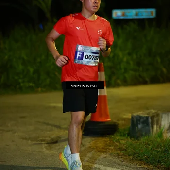 Runner Photo 8431027