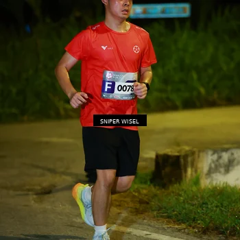 Runner Photo 8431028