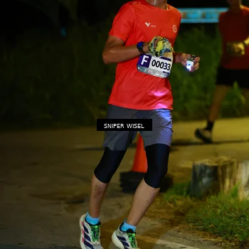 Runner Photo 8431033