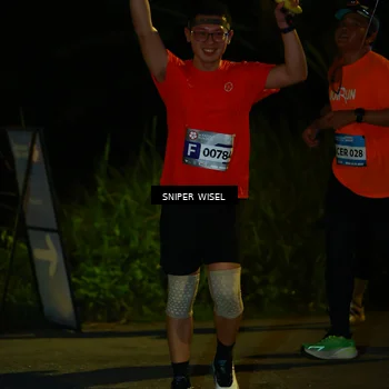Runner Photo 8431035