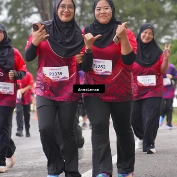 Runner Photo 8431037