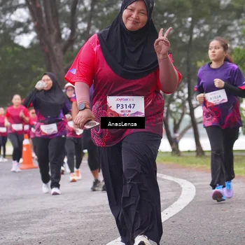 Runner Photo 8431039