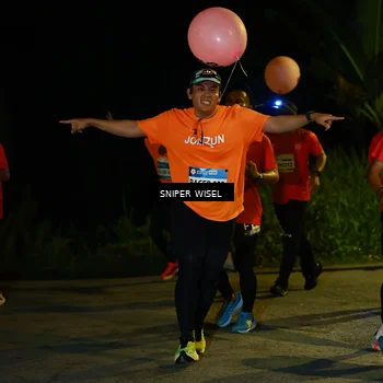 Runner Photo 8431041