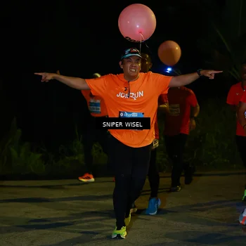 Runner Photo 8431042