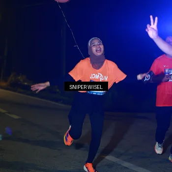 Runner Photo 8431047