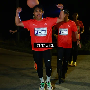 Runner Photo 8431053