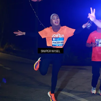 Runner Photo 8431056