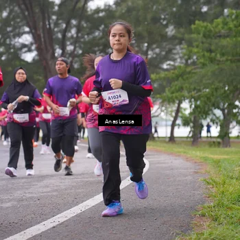 Runner Photo 8431080