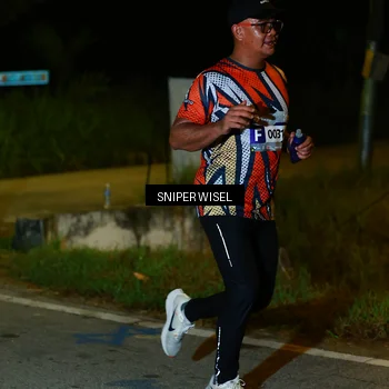 Runner Photo 8431096