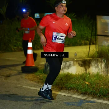 Runner Photo 8431108