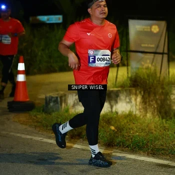 Runner Photo 8431112