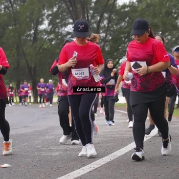 Runner Photo 8431162