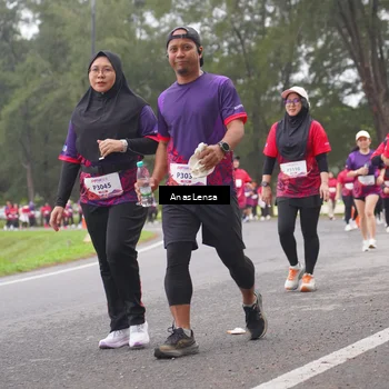 Runner Photo 8431173