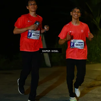 Runner Photo 8431176