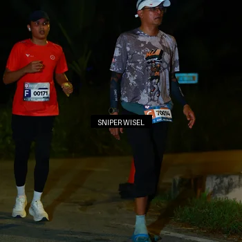 Runner Photo 8431191