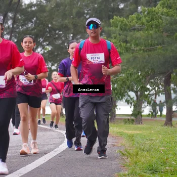 Runner Photo 8431251