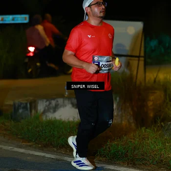 Runner Photo 8431252