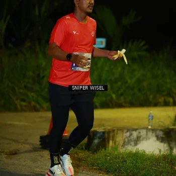 Runner Photo 8431269