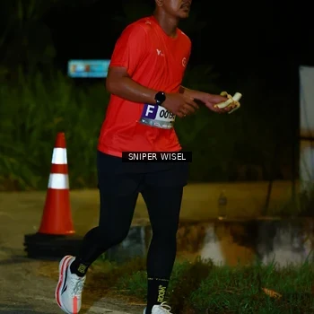 Runner Photo 8431270