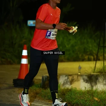 Runner Photo 8431274