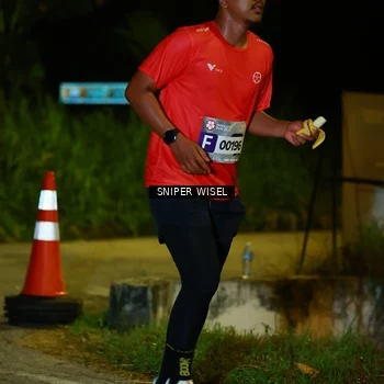 Runner Photo 8431276