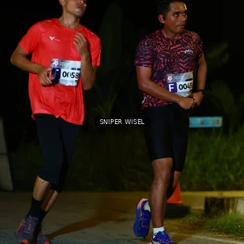 Runner Photo 8431366