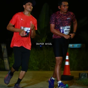 Runner Photo 8431369