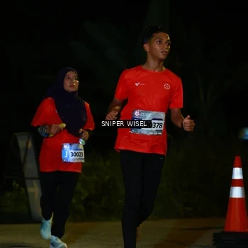 Runner Photo 8431377