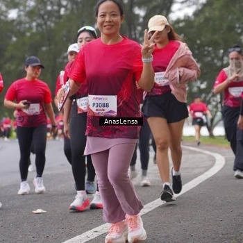 Runner Photo 8431384