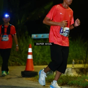 Runner Photo 8431403